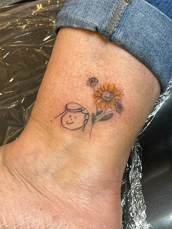 Beautiful Ink Tattoo Collective — Tattoo shop in Cumberland